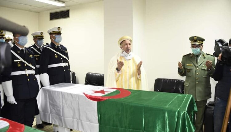 وصل جثمان الشهيد نور الدين بوزايدة