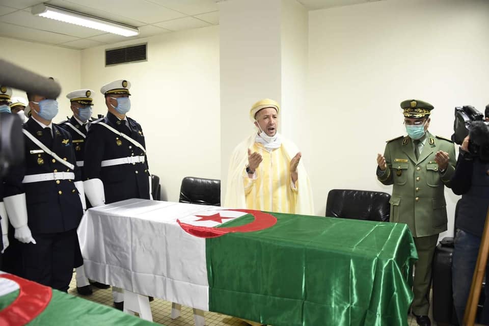 وصل جثمان الشهيد نور الدين بوزايدة