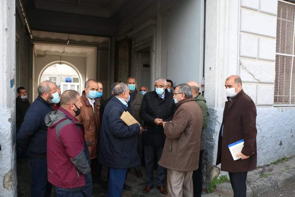 والي قسنطينة يتفقد ثانوية رضا حوحو