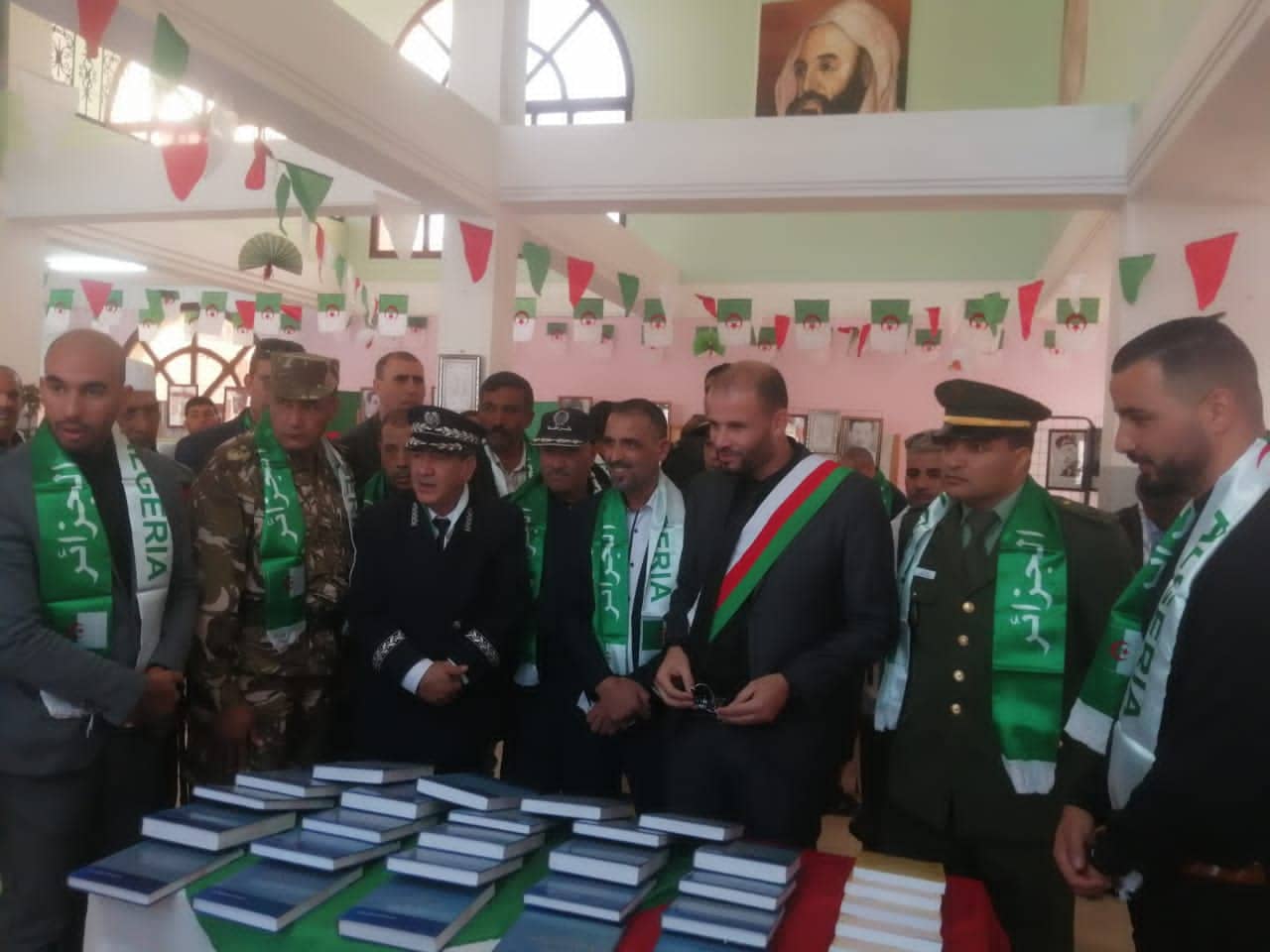 احتفاءا بالـذكرى الـ 68 لأندلاع ثورة التحرير الوطني تظاهرات متنوعة عبر بلدية ابن باديس بقسنطينة