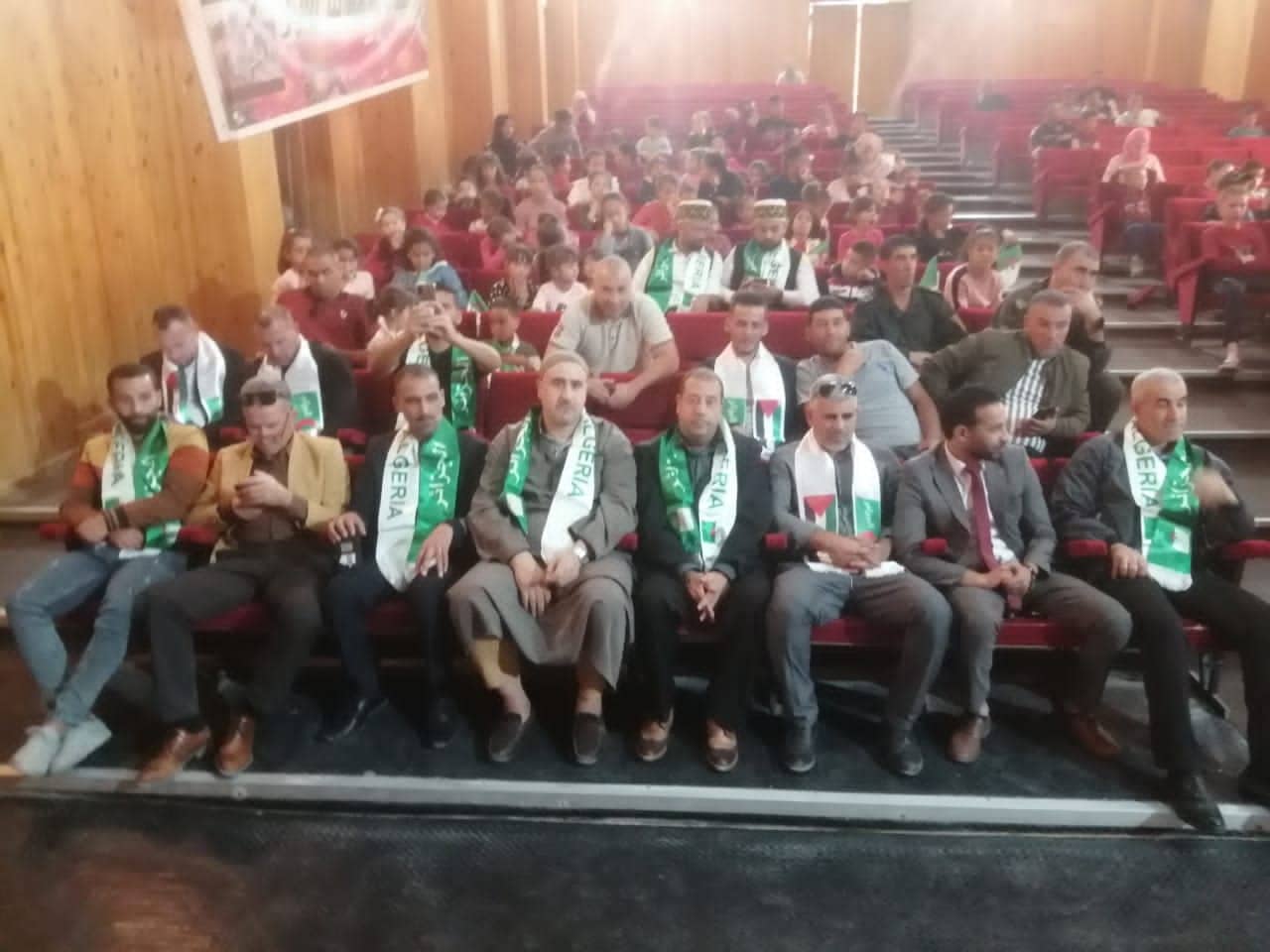 احتفاءا بالـذكرى الـ 68 لأندلاع ثورة التحرير الوطني تظاهرات متنوعة عبر بلدية ابن باديس بقسنطينة