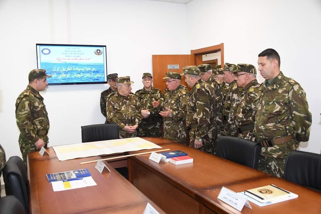 الفريق أول السعيد شنقريحة يشرف على مراسم تدشين المقر الجديد لقيادة القوات البحرية