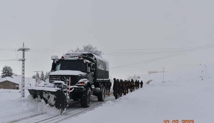 مفارز الجيش الوطني الشعبي بالناحية العسكرية الخامسة لفتح الطرق والمسالك
